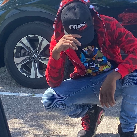 Meet your Posher, Kenneth-cane - Picture 1 of 1